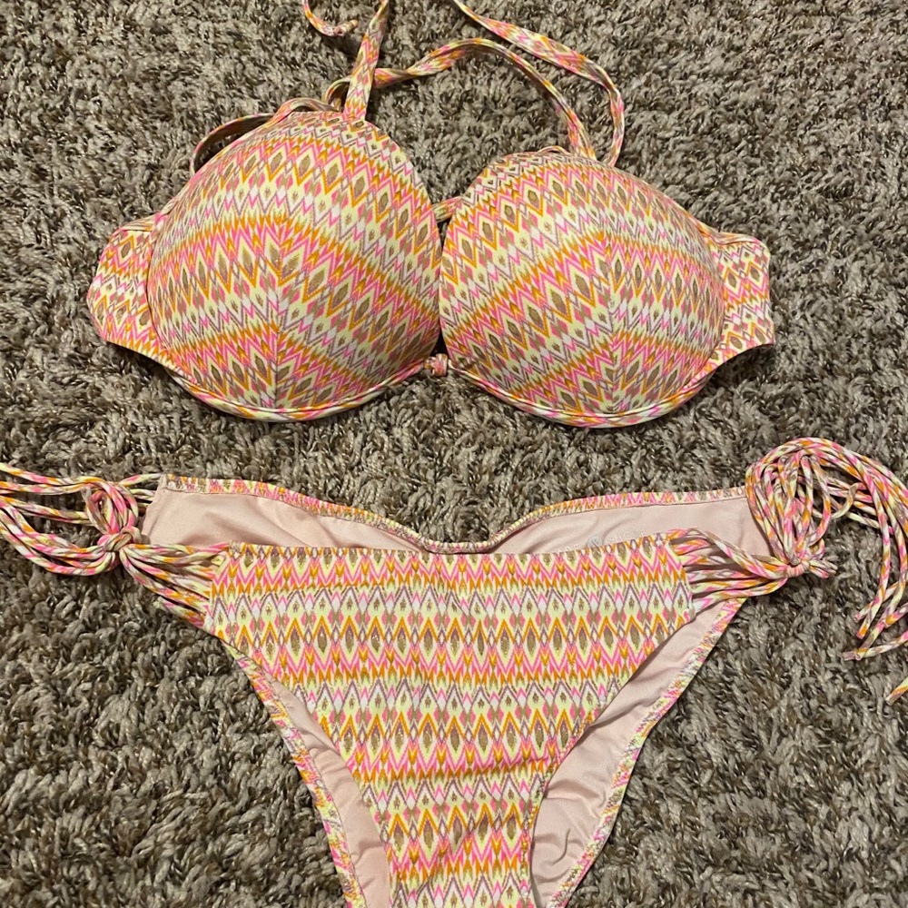 Women’s bikini